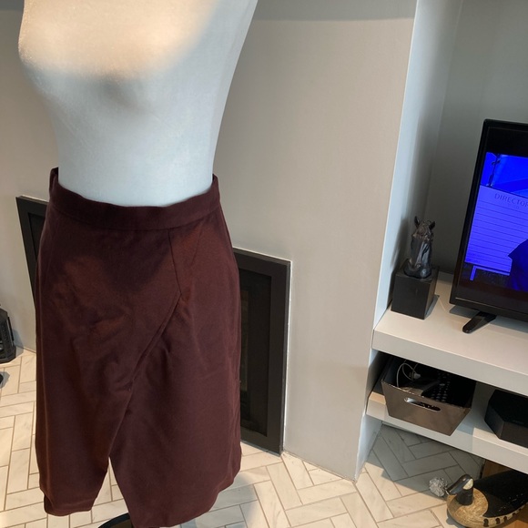 Tavan & Mitto Virgin Wool skirt size 4 - Picture 3 of 5